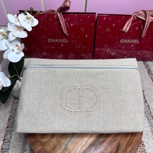 Brand New Dior Make Up bag in Gray